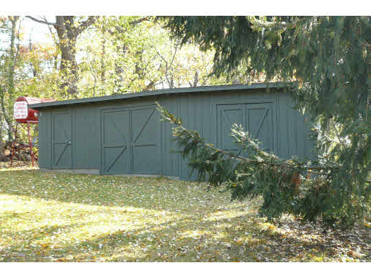 9437 South Walker Road Beloit, WI 53511 - Photo 10 of 11 Gallery Image 10