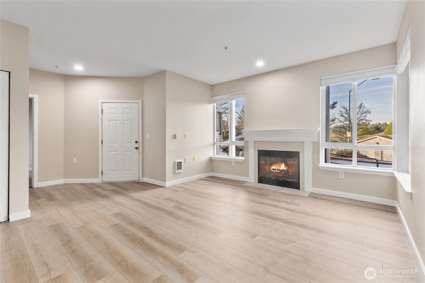 3926 243rd Place Southeast, Unit H101 Bothell, WA 98021 - Photo 5 of 29