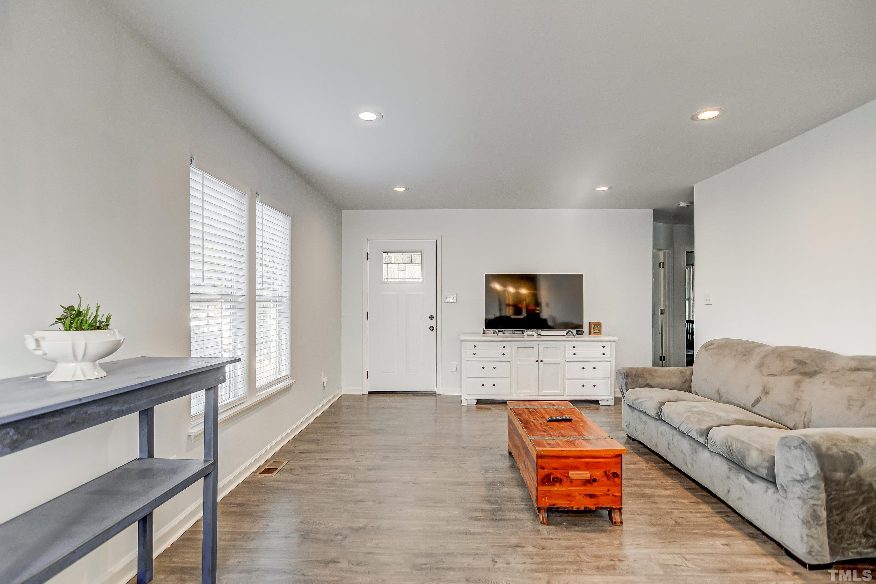 102 Maple Street Raleigh, NC 27610 - Photo 5 of 17