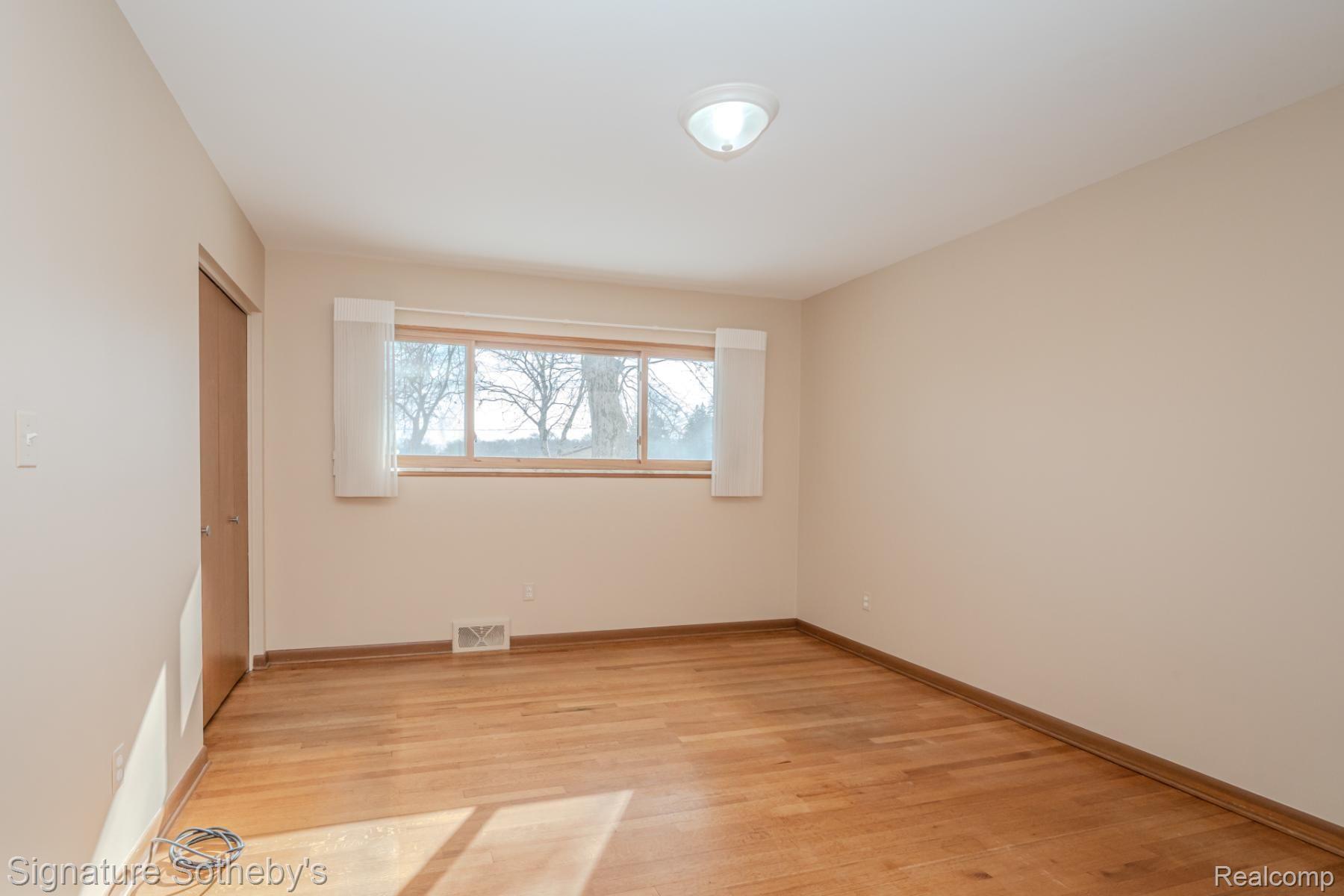 11416 East 13 Mile Road Warren, MI 48093 - Photo 44 of 94 Gallery Image 44