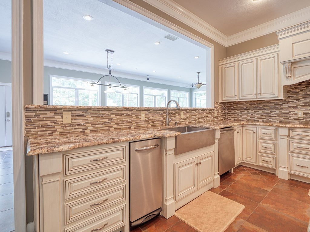 8274 Miller Road Hahira, GA 31632 - Photo 16 of 59 Gallery Image 16
