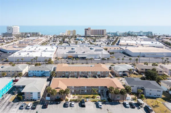 $1,650 | 2550 Tulane Avenue, Unit 101, Daytona Beach, FL 32118