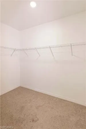 $2,100 | 2802 40th Street Southwest, Lehigh Acres, FL 33976