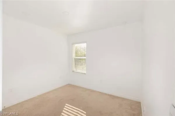 $2,100 | 2802 40th Street Southwest, Lehigh Acres, FL 33976