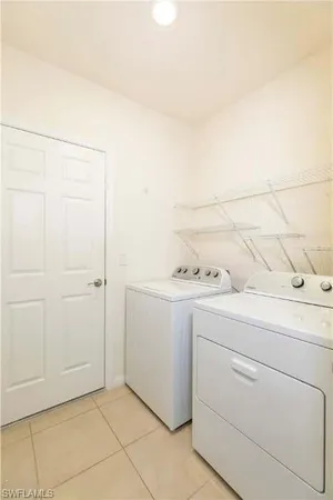 $2,100 | 2802 40th Street Southwest, Lehigh Acres, FL 33976