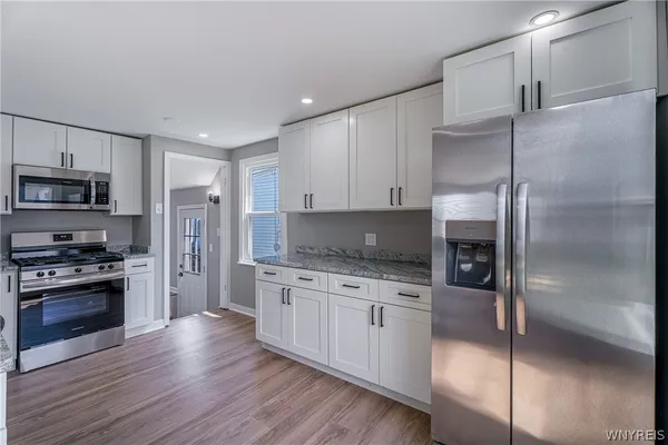 $249,900 | 420 Traverse Boulevard, Tonawanda, NY 14223