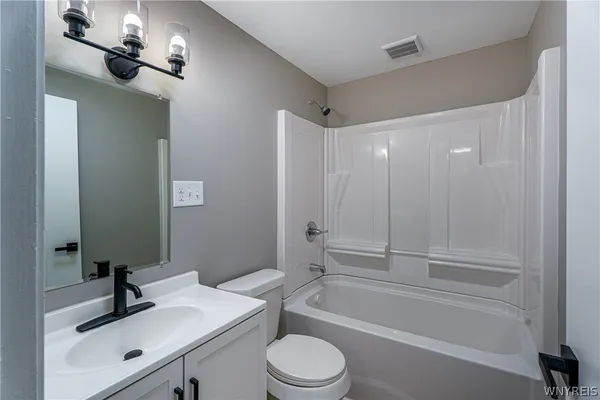 $249,900 | 420 Traverse Boulevard, Tonawanda, NY 14223