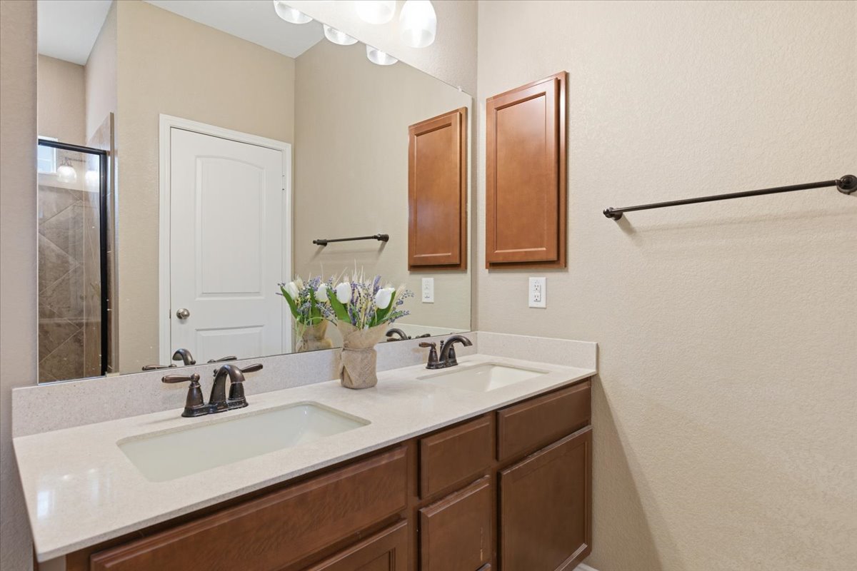 1006 Toltec Trail Georgetown, TX 78626 - Photo 11 of 40
