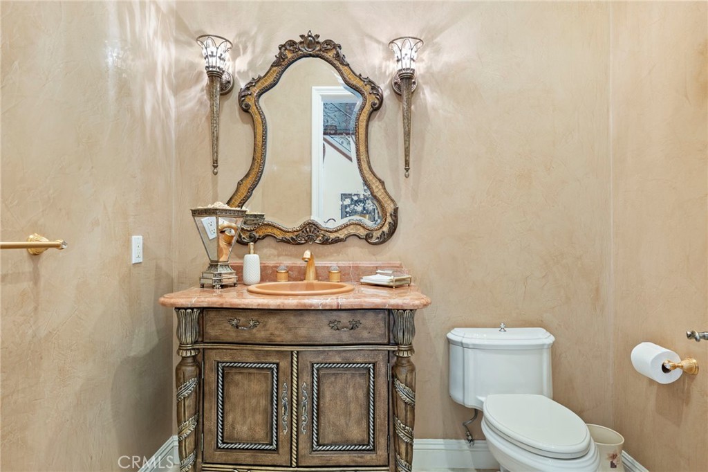 1950 Arielle Lane Simi Valley, CA 93065 - Photo 26 of 71