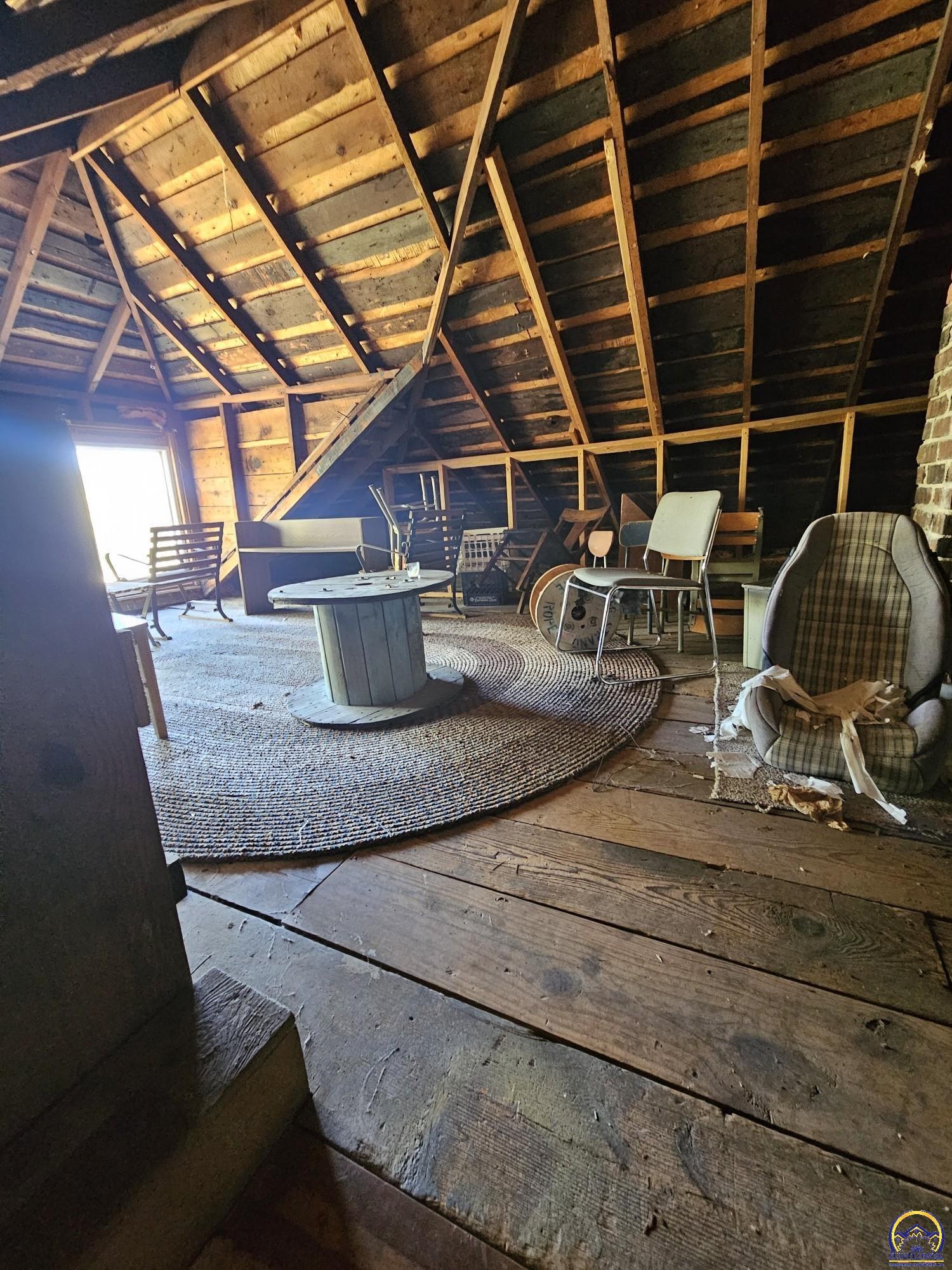 603 Southwest 8th Street Topeka, KS 66612 - Photo 19 of 24 attic