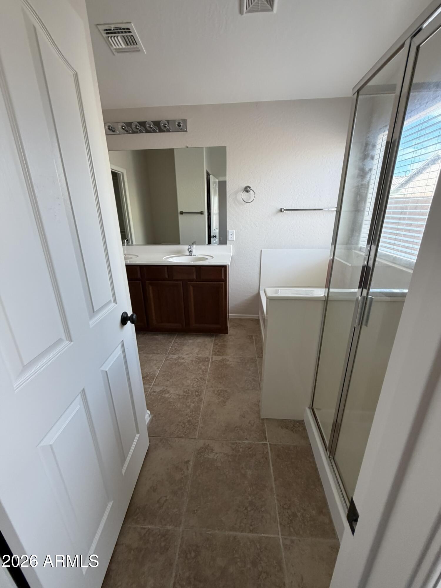 352 West Gascon Road San Tan Valley, AZ 85143 - Photo 7 of 16 IMG_0067