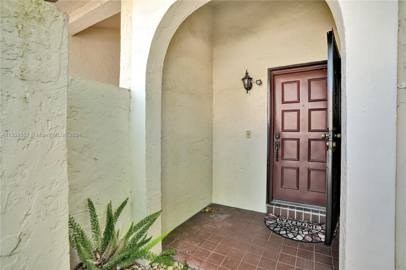 337 Ives Dairy Road, Unit 33704 Miami, FL 33179 - Photo 18 of 22