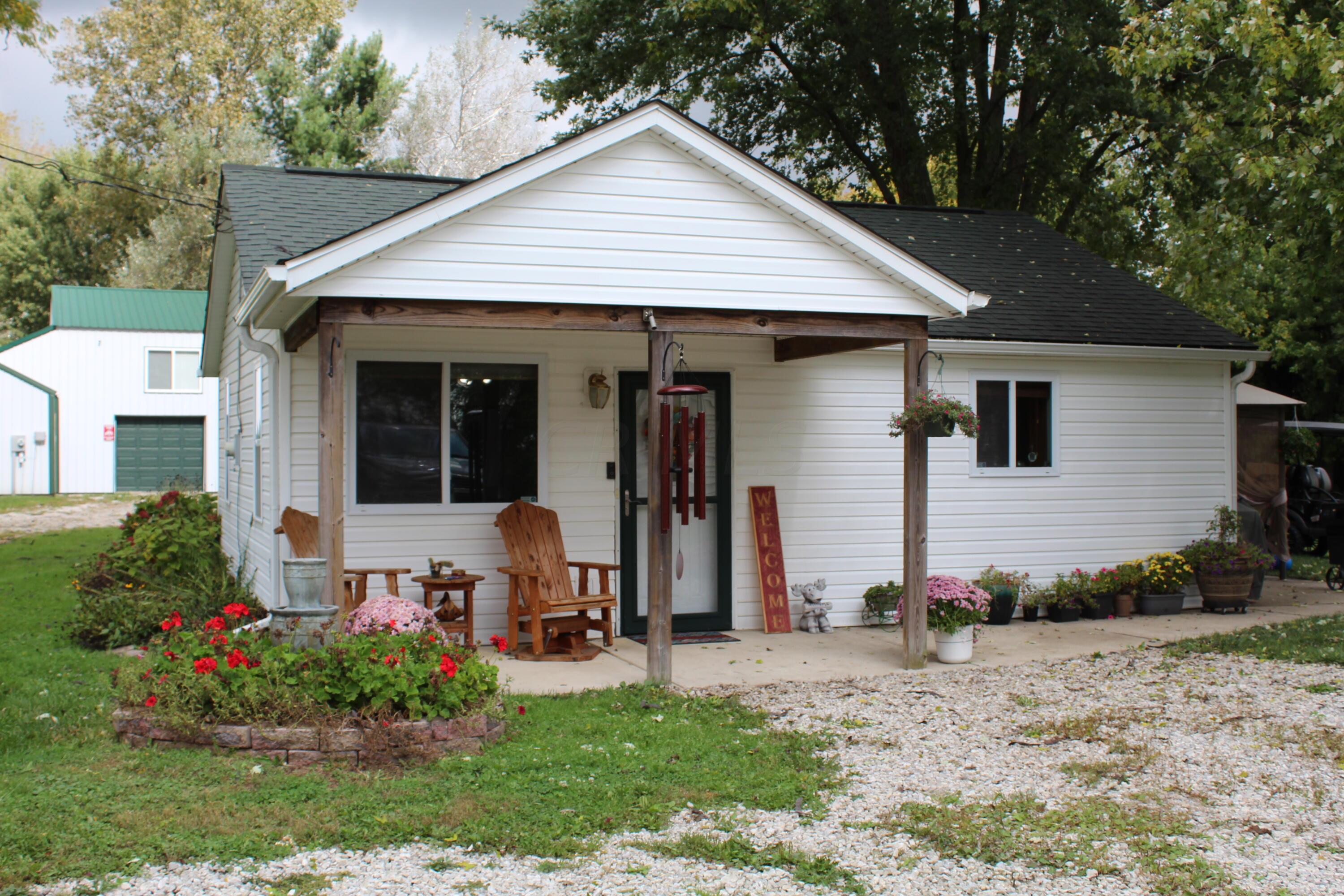 12964 Cleveland Road Southwest Pataskala, OH 43062 - Photo 1 of 21