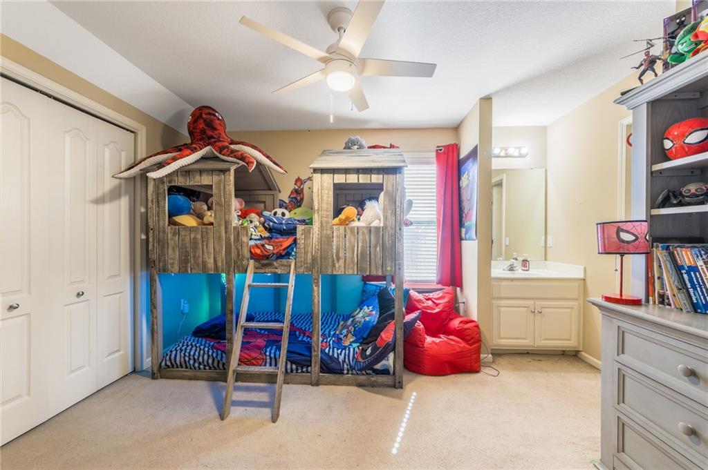 8718 Ridgeway Court Kansas City, MO 64138 - Photo 33 of 45