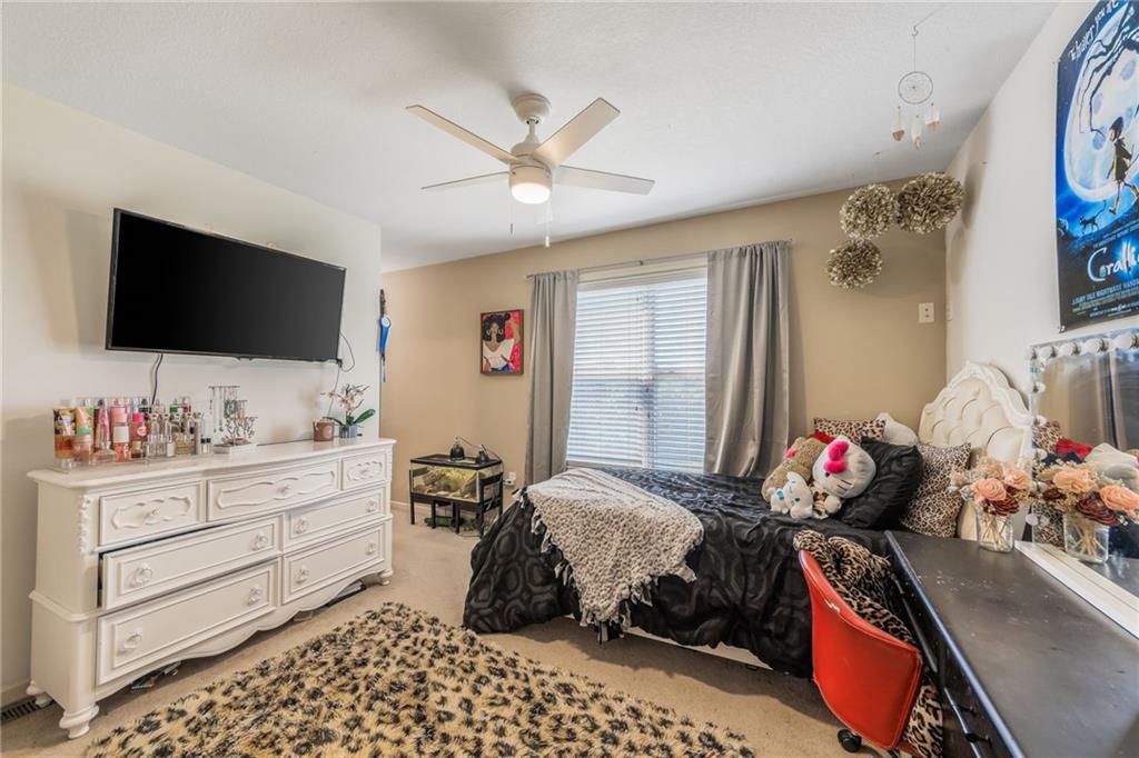 8718 Ridgeway Court Kansas City, MO 64138 - Photo 37 of 45