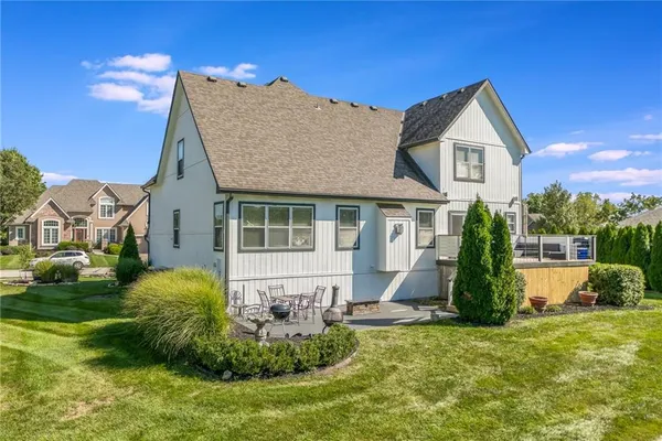 $545,000 | 8718 Ridgeway Court, Kansas City, MO 64138