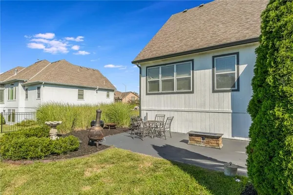 $545,000 | 8718 Ridgeway Court, Kansas City, MO 64138