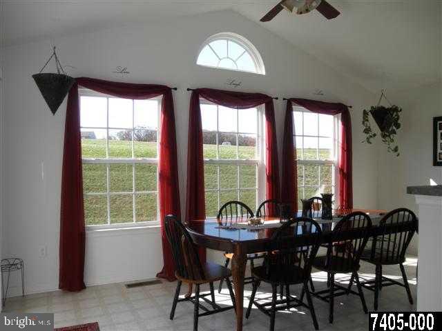 2550 Codorus Lane Spring Grove, PA 17362 - Photo 9 of 19