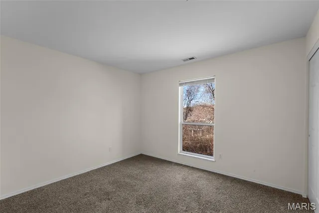 $180,000 | 1724 Whispering Creek Drive, Unit A, Ballwin, MO 63021