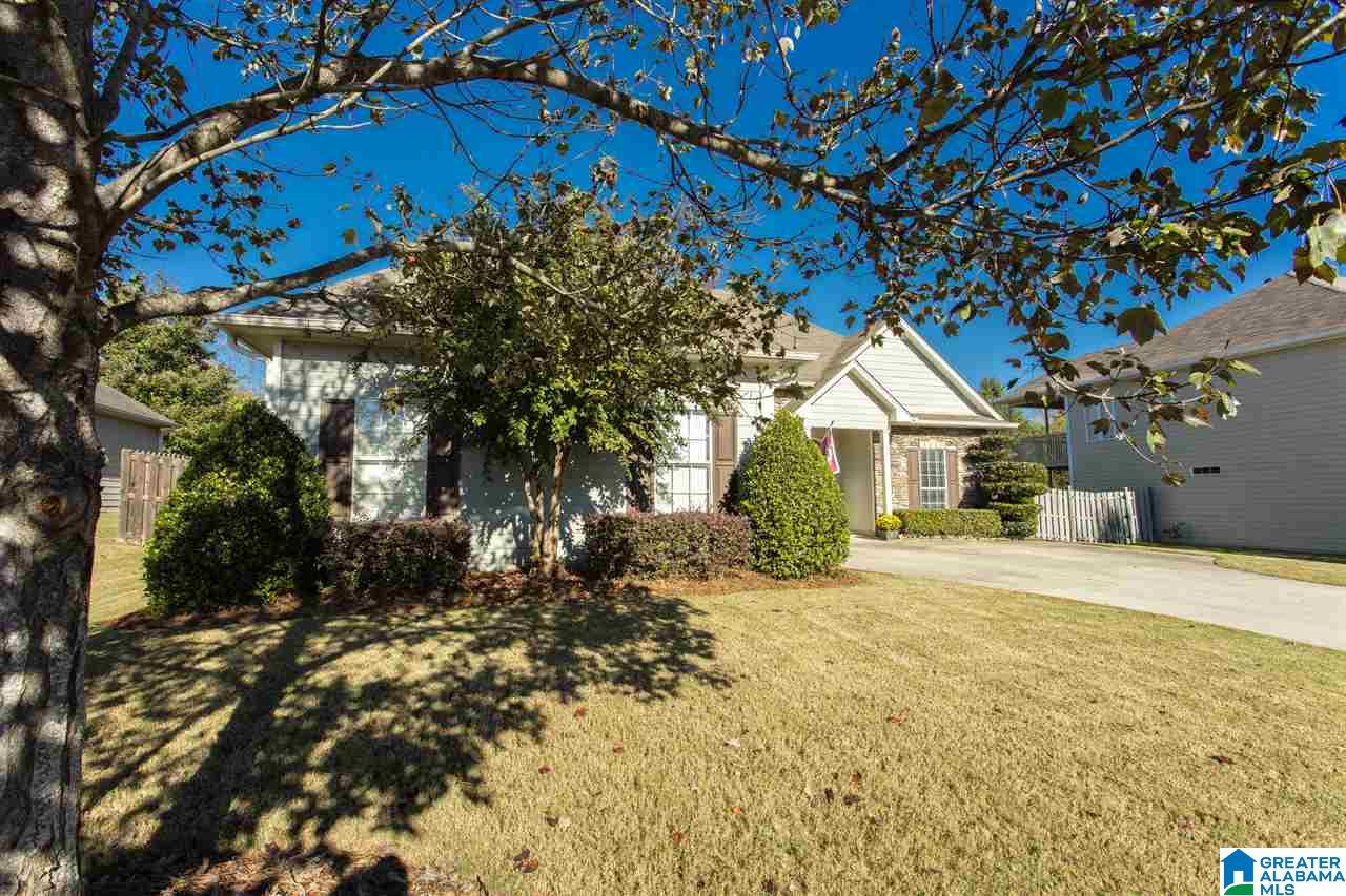 138 Heather Lane Pelham, AL 35124 - Photo 3 of 43