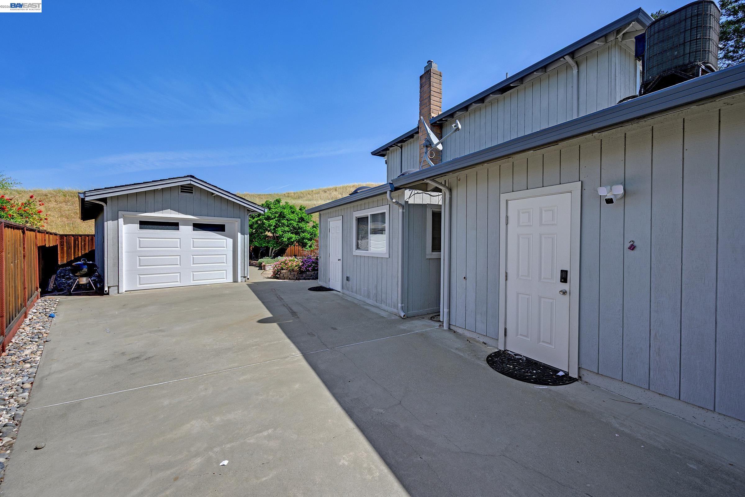7487 Quartz Circle Dublin, CA 94568 - Photo 21 of 37