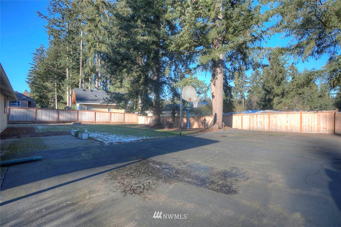 16412 Southeast 149th Street Renton, WA 98059 - Photo 14 of 16