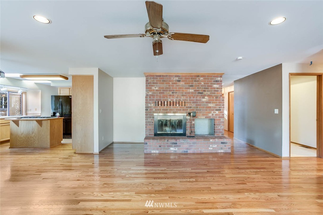 16412 Southeast 149th Street Renton, WA 98059 - Photo 3 of 16