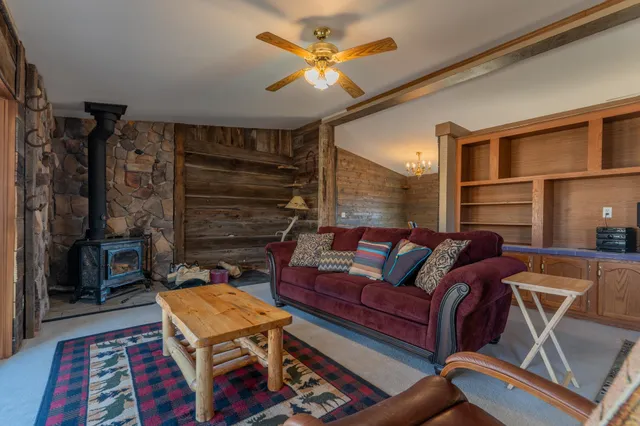 $359,900 | 53 Del-Ray Drive, Lander, WY 82520