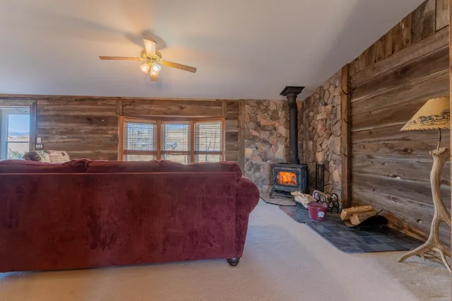 $359,900 | 53 Del-Ray Drive, Lander, WY 82520