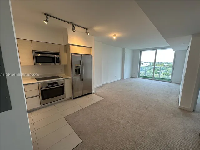 $395,000 | 4250 Biscayne Boulevard, Unit 1014, Miami, FL 33137