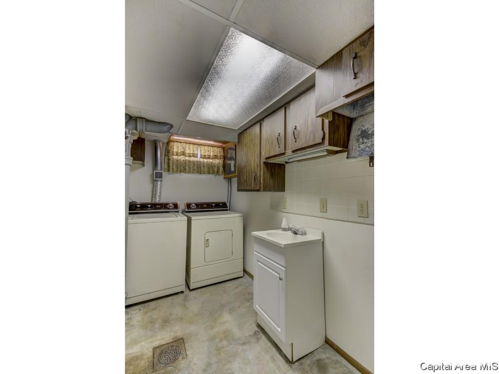 2118 East Pickett Street Springfield, IL 62703 - Photo 18 of 32 Gallery Image 18