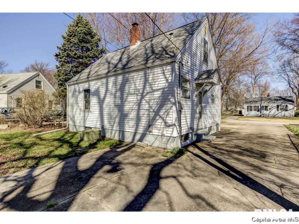2118 East Pickett Street Springfield, IL 62703 - Photo 26 of 32 Gallery Image 26