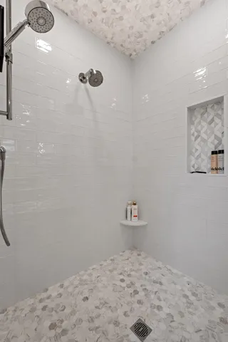 $4,995,000 | 16 Back Forty Road, Lincoln, NH 03251