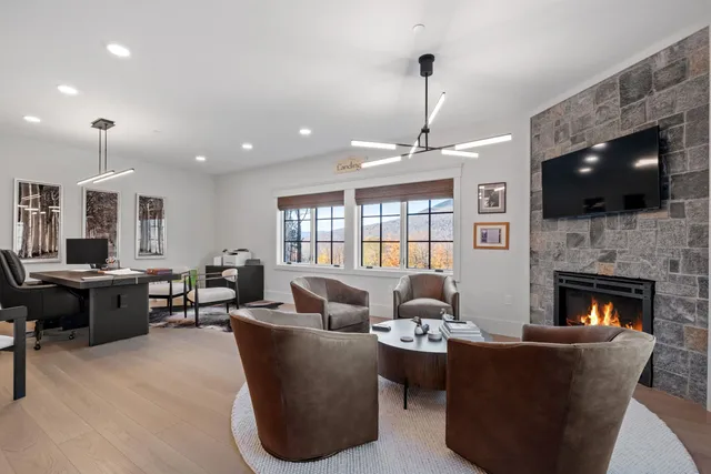 $4,995,000 | 16 Back Forty Road, Lincoln, NH 03251