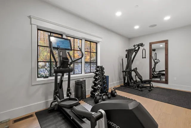 $4,995,000 | 16 Back Forty Road, Lincoln, NH 03251