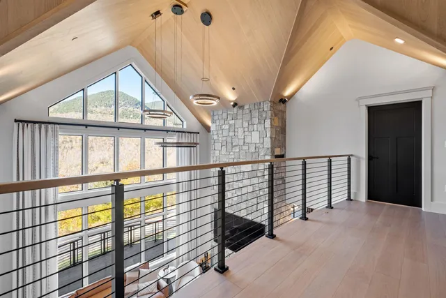 $4,995,000 | 16 Back Forty Road, Lincoln, NH 03251