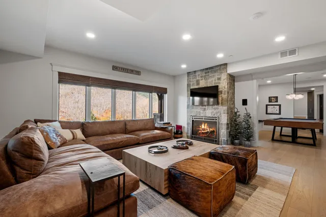 $4,995,000 | 16 Back Forty Road, Lincoln, NH 03251