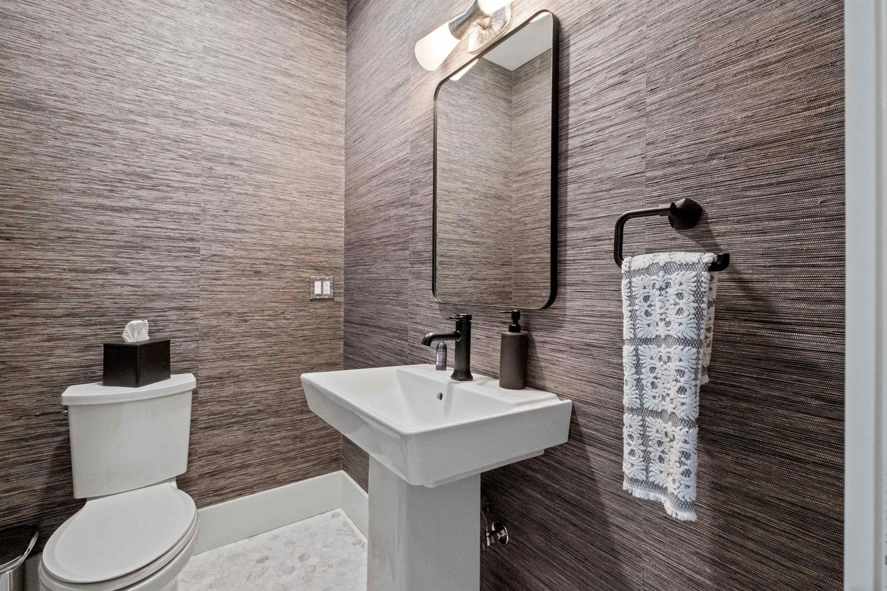 16 Back Forty Road Lincoln, NH 03251 - Photo 8 of 54