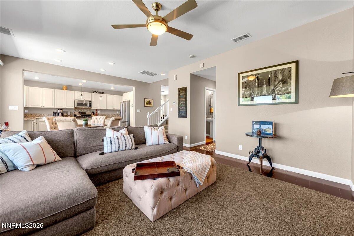 10749 Grayslake Drive Reno, NV 89521 - Photo 17 of 75 17-017