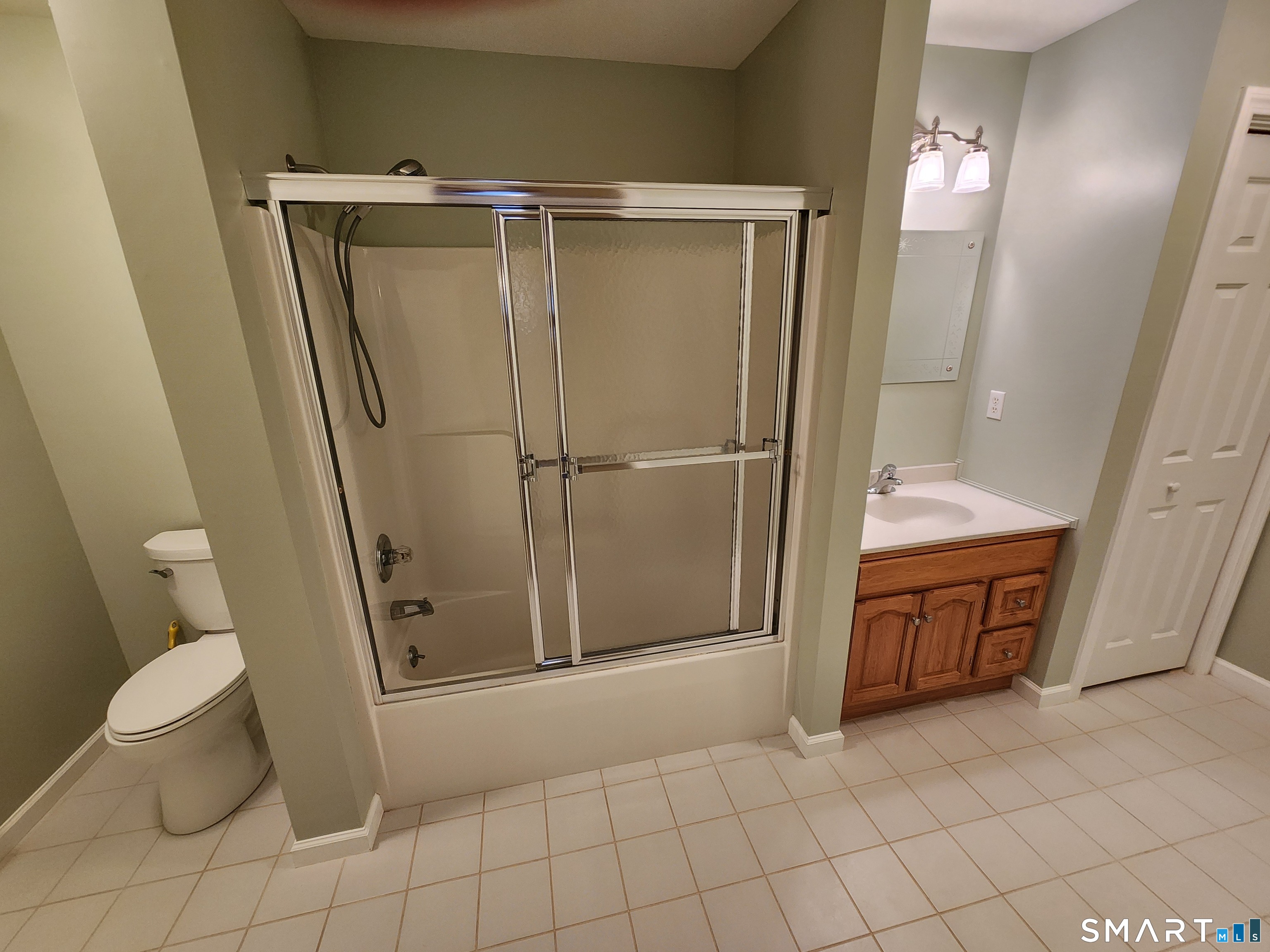 1943 Logans Way Windsor, CT 06095 - Photo 23 of 32