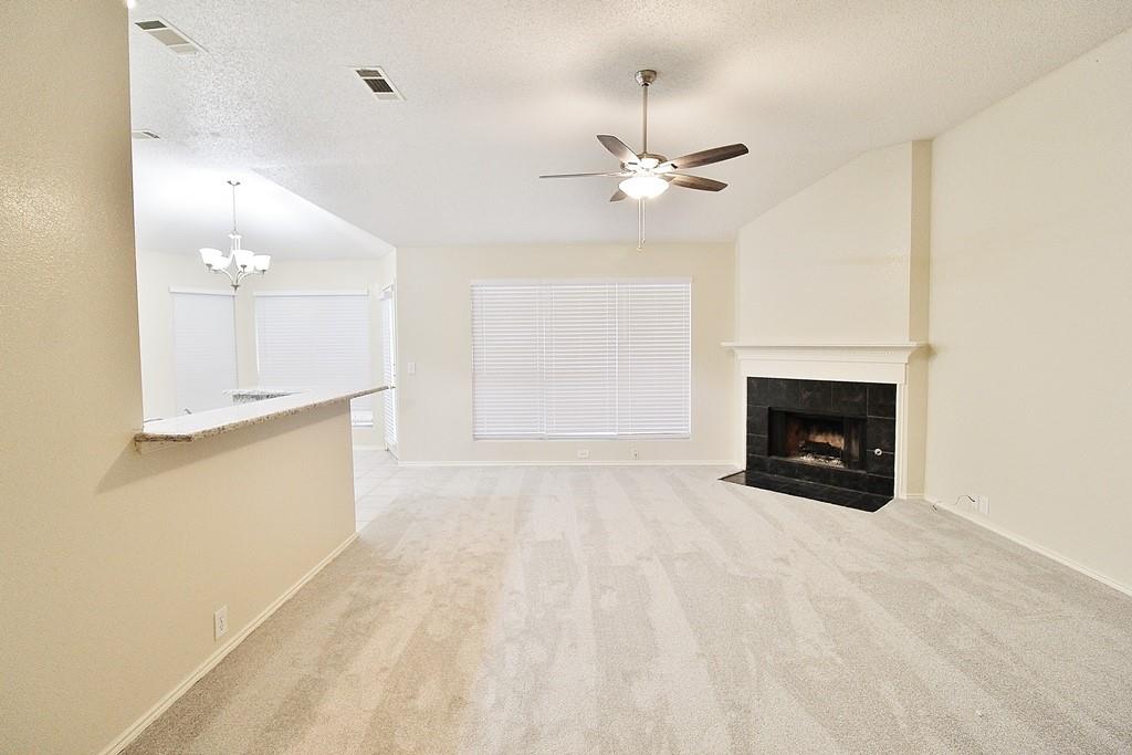 210 Ridgecrest Drive Cedar Hill, TX 75104 - Photo 3 of 13