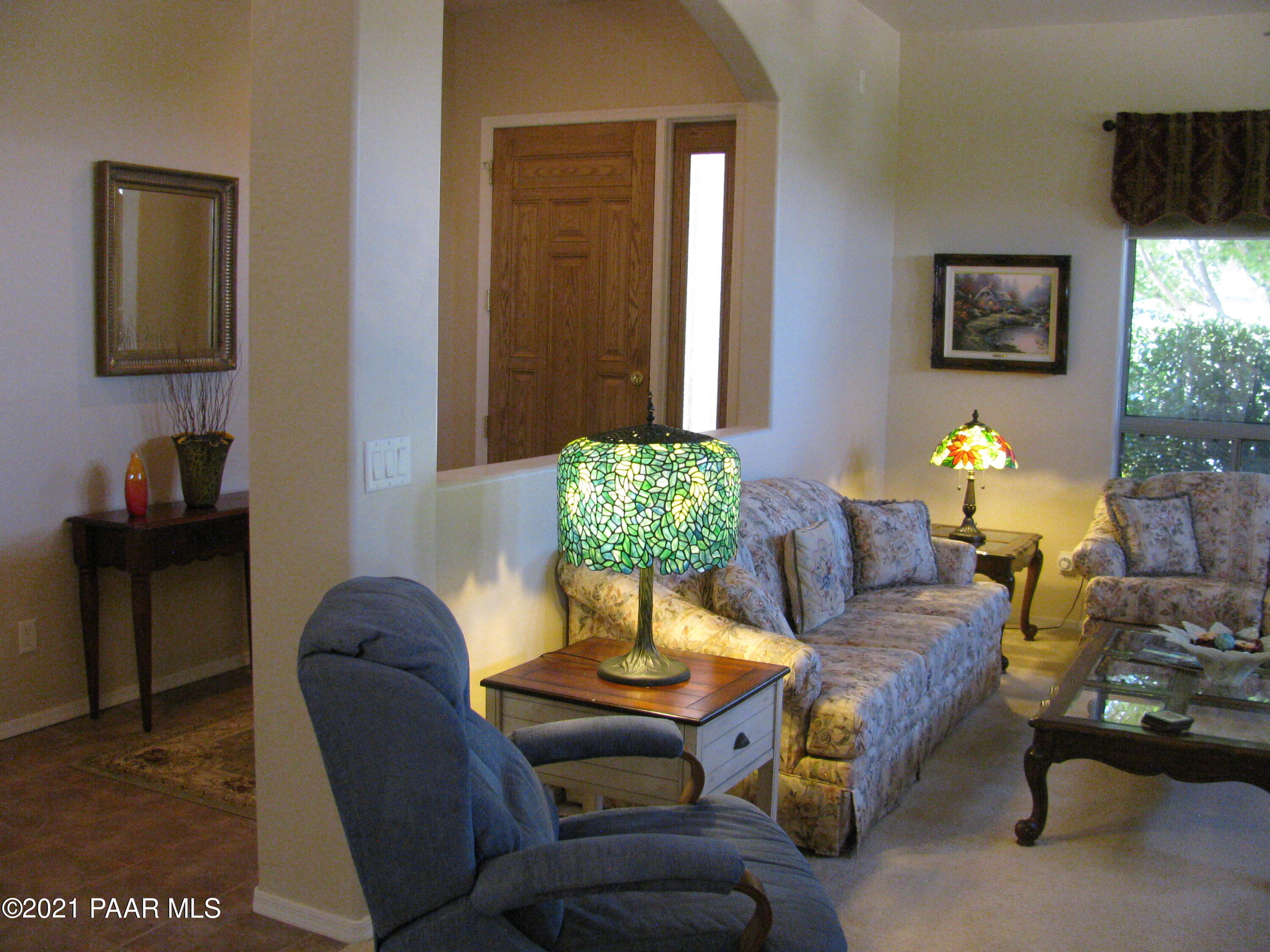 4561 Harwick Road Prescott Valley, AZ 86314 - Photo 27 of 71 Living Room