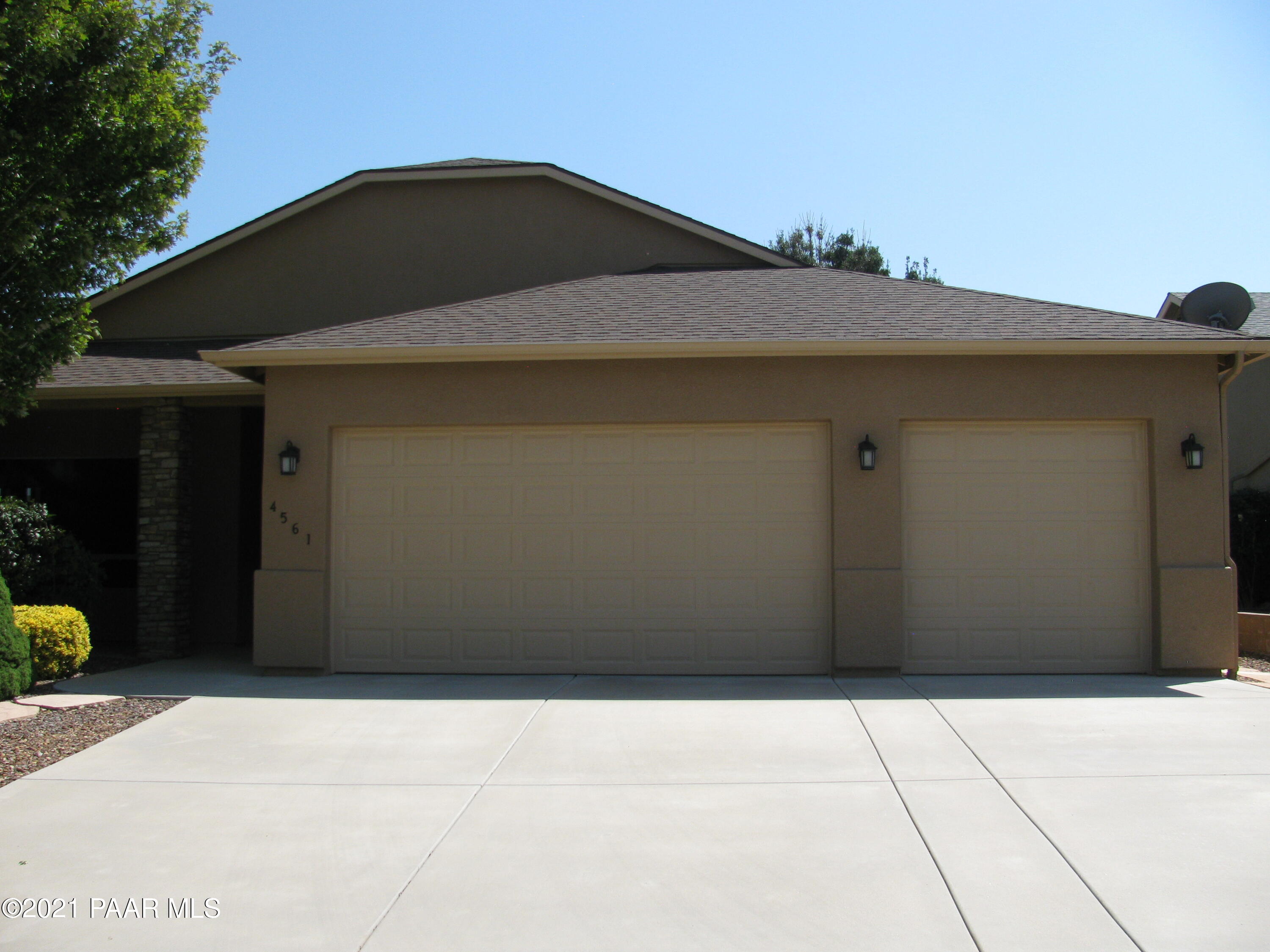 4561 Harwick Road Prescott Valley, AZ 86314 - Photo 4 of 71 Front View