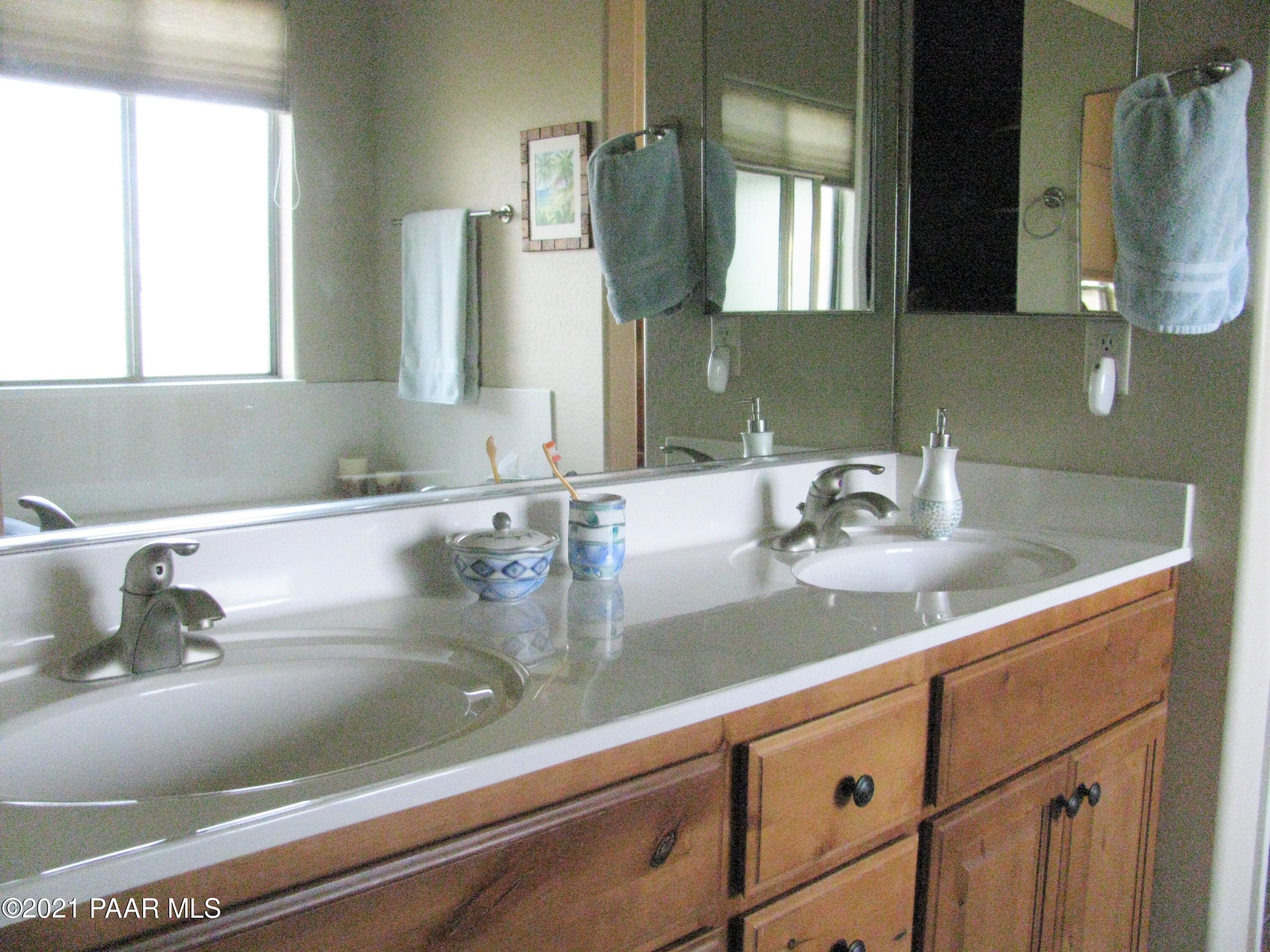4561 Harwick Road Prescott Valley, AZ 86314 - Photo 45 of 71 Master Bath