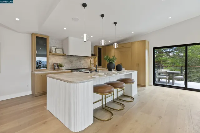 $3,150,000 | 13 Carmen Court, Orinda, CA 94563