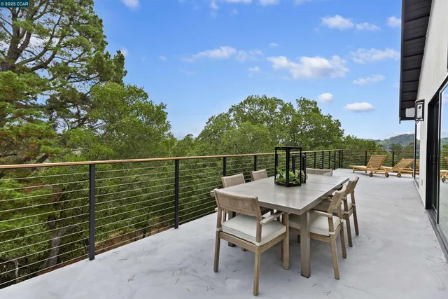 $3,150,000 | 13 Carmen Court, Orinda, CA 94563