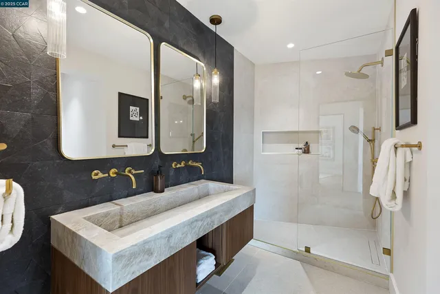 $3,150,000 | 13 Carmen Court, Orinda, CA 94563