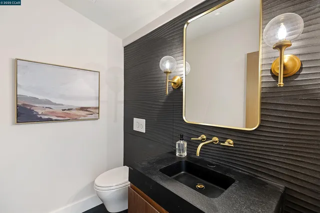 $3,150,000 | 13 Carmen Court, Orinda, CA 94563