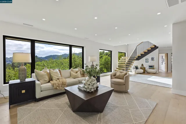 $3,150,000 | 13 Carmen Court, Orinda, CA 94563