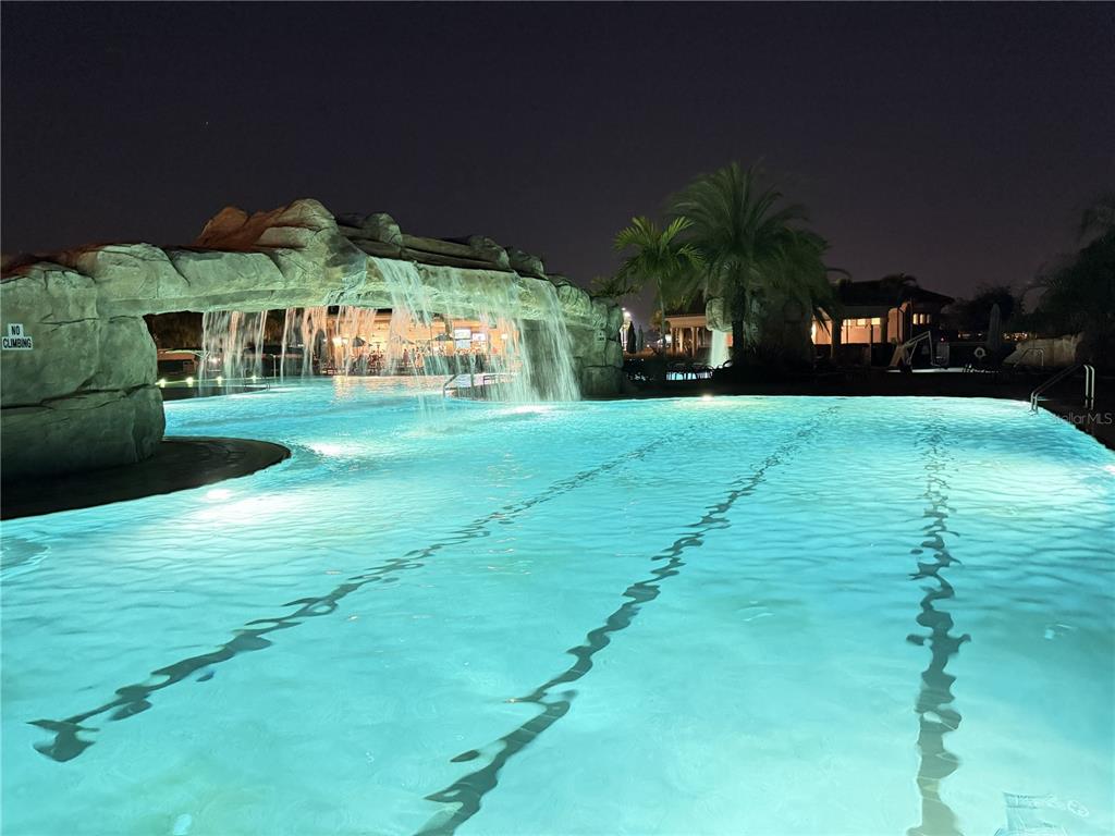 5844 Wake Forest Run, Unit 101 Lakewood Ranch, FL 34211 - Photo 9 of 38